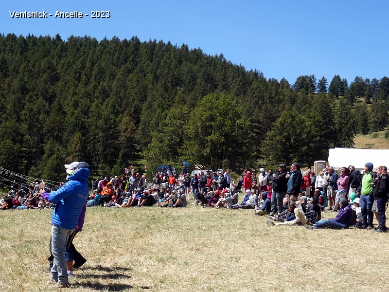 DSC02808.JPG - ... pour un public conquis par le spectacle !