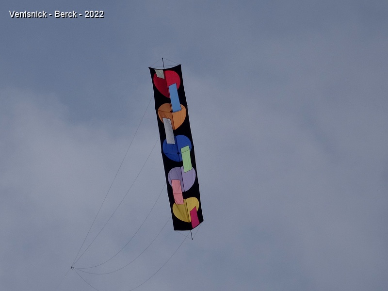 DSC08940.JPG - ... son Totem conquiert les nues, ...