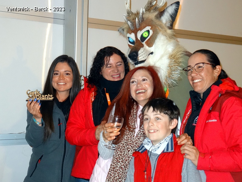 DSC01705.JPG - ...