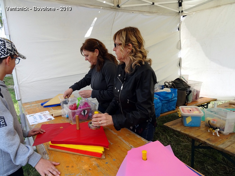 DSC00933.JPG - Un atelier de construction de cerfs-volants ...