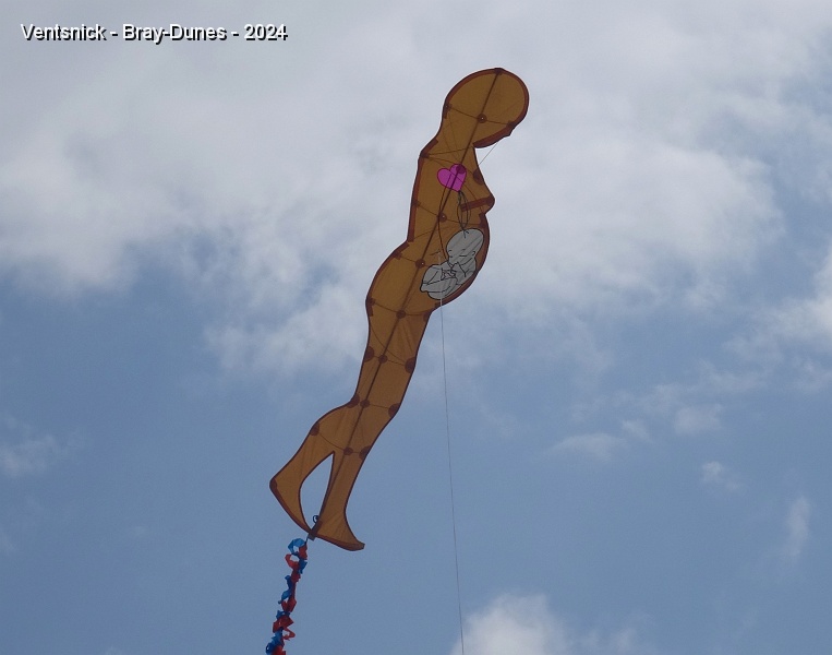 DSC04635.JPG - Le festival prend déjà fin ? Notre "Rêve d'enfant" fait une petite sortie.