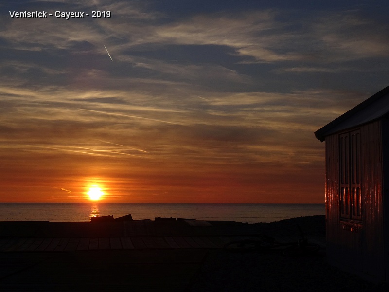 DSC01847.JPG - ... la plage s'éclipse progressivement  ...