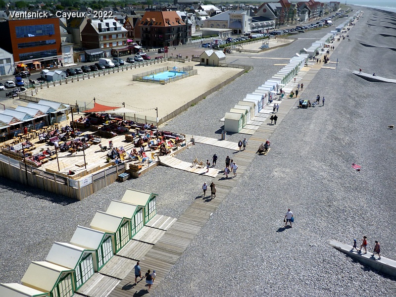 P1290581.JPG - ... un accès direct depuis la plage, ...