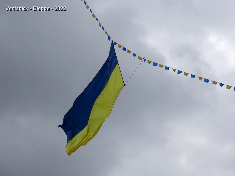 DSC00190.JPG - ... pour l'Ukraine en particulier.