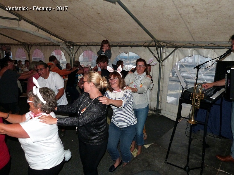 P1240363.jpg - ...