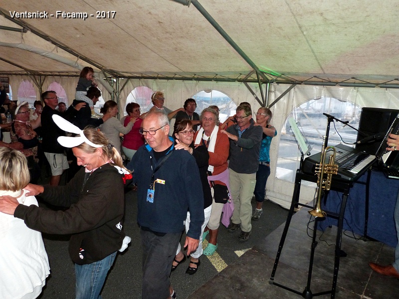 P1240365.jpg - ...