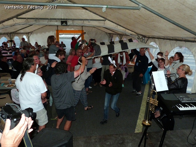 P1240371.jpg - ...