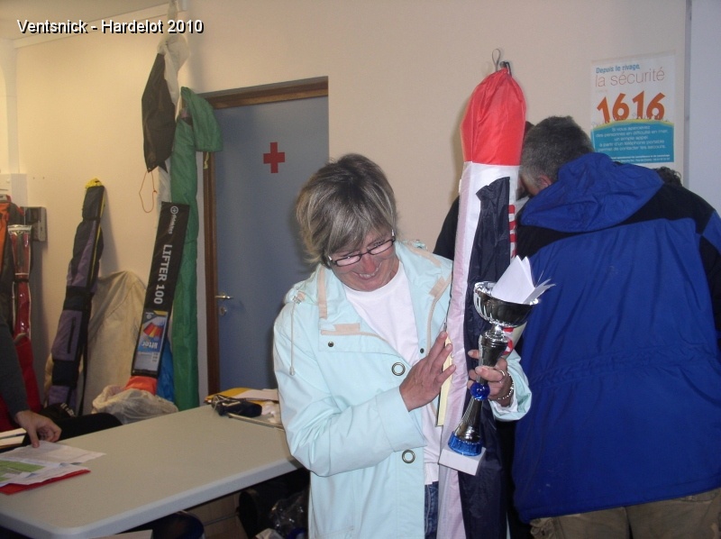 PA030184.JPG - ... et Patricia, premier prix, pour son "VolAnge".