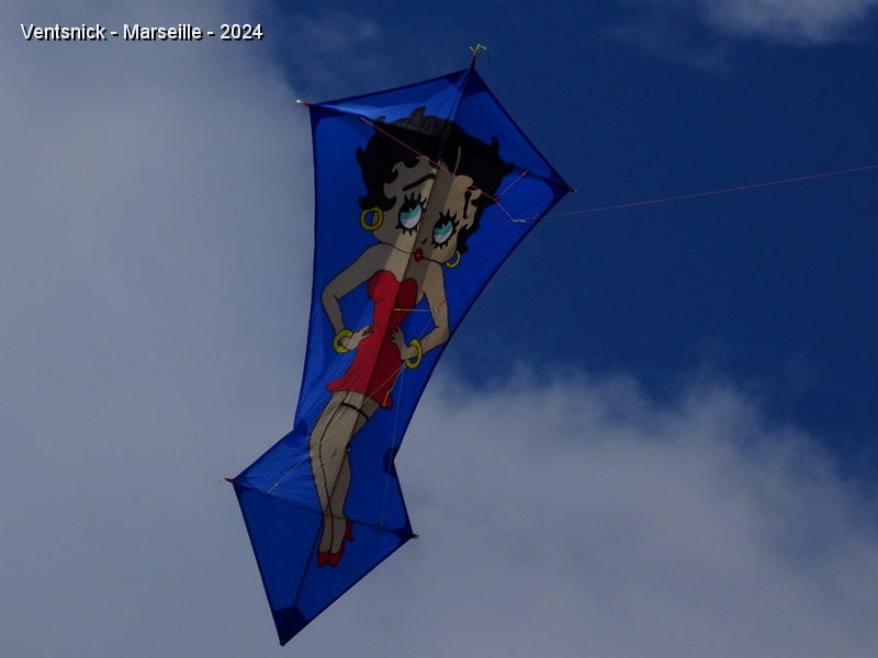 DSC05039.JPG - Betty Boop orne l'Astral Glide de Marie-Andrée et de Patrick Cousin.
