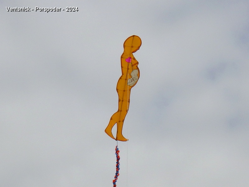 RIMG0851.JPG - ... et notre "Rêve d'enfant" qui est de retour dans le ciel de Porspoder, un an après son premier vol au même endroit !