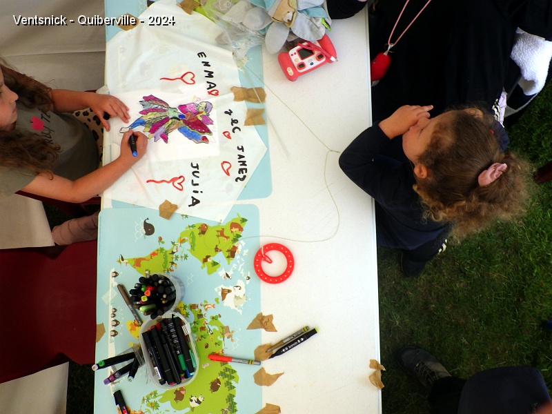 RIMG0452.JPG - Un atelier de construction et ...