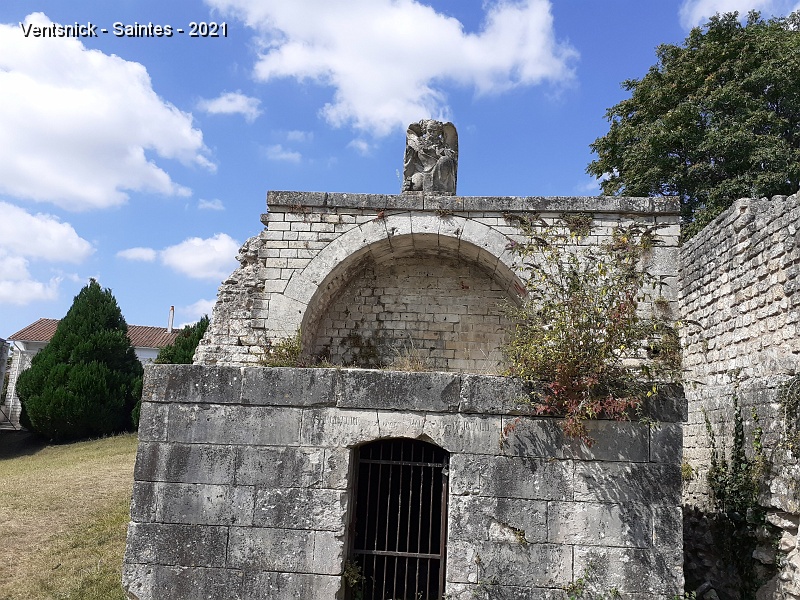 Thermes.jpg - Les thermes romains de Saint Saloine, ...