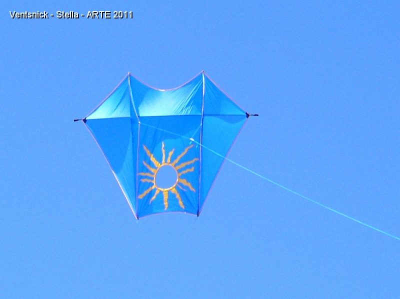 PA150002.JPG - Notre "Soleil du nord" sur fond de ciel bleu.