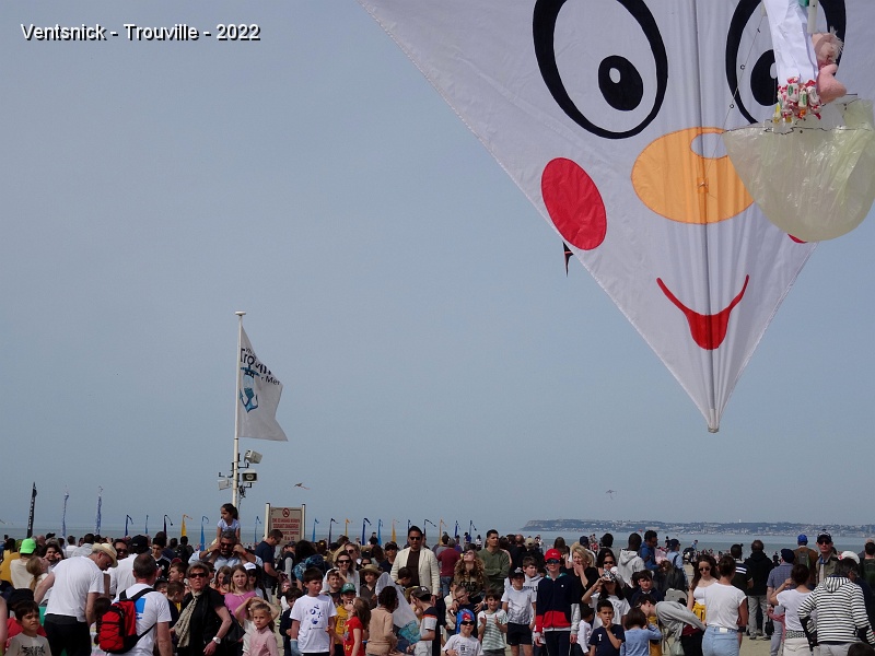 DSC08547.JPG - .... les enfants sont attentifs, ...